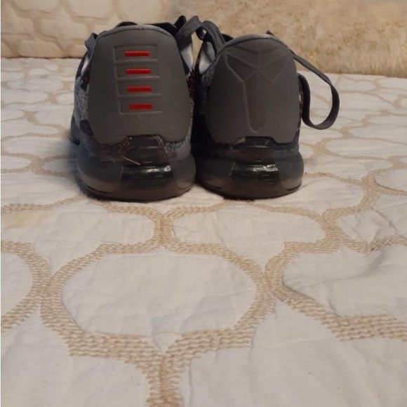Nike Kobe 10 - Picture 3 of 4